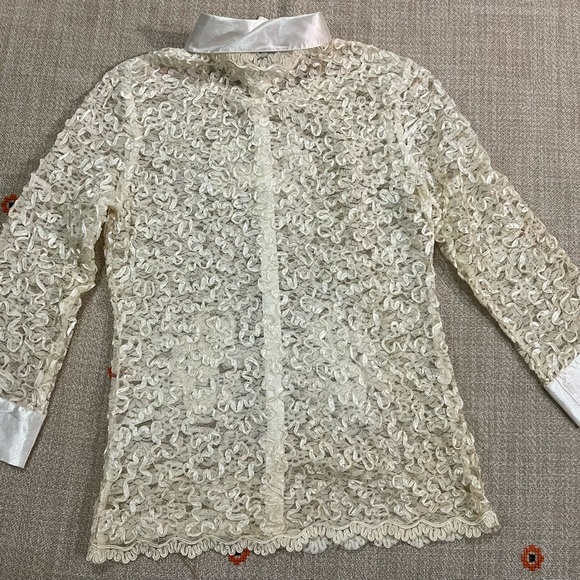 Fantazia Vintage lace Knit long sleeve blouse size S Small Sheer - Front Button - Picture 13 of 14